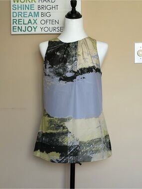 Calvin Klein Abstract Print Sleeveless Camisole - Gray, Olive & Black